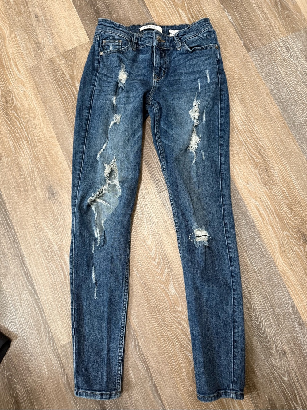 eunina Distressed Skinny Jeans - Dark Blue